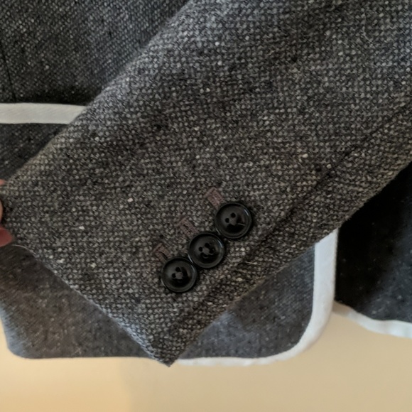 Grey banana republic blazer - Picture 2 of 6